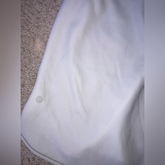 Lululemon skirt - Picture 5 of 5